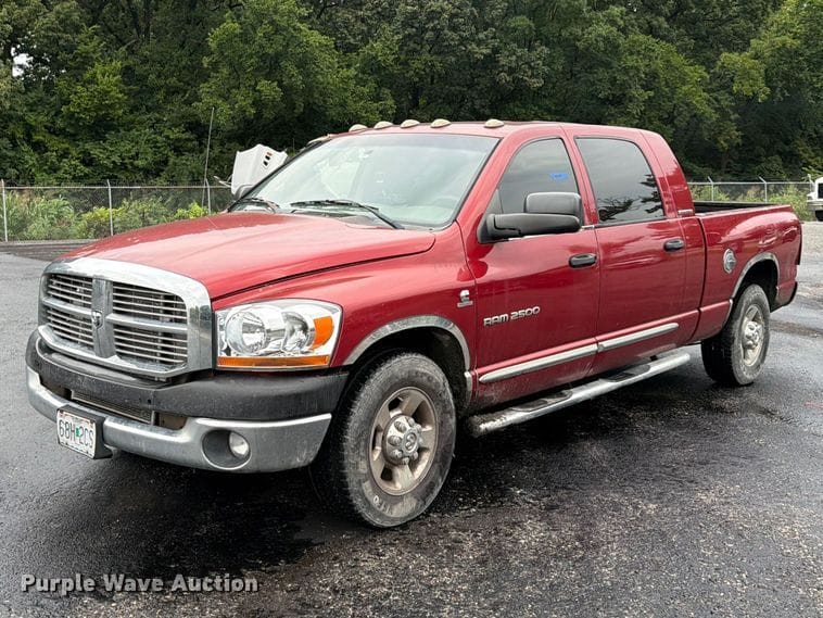 2006 Dodge Ram 2500 Equipment Image0