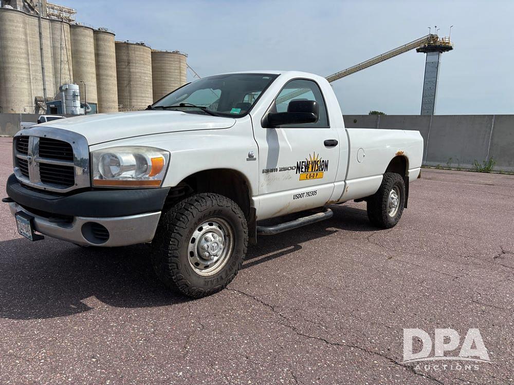 Image of Dodge Ram 2500 Primary image