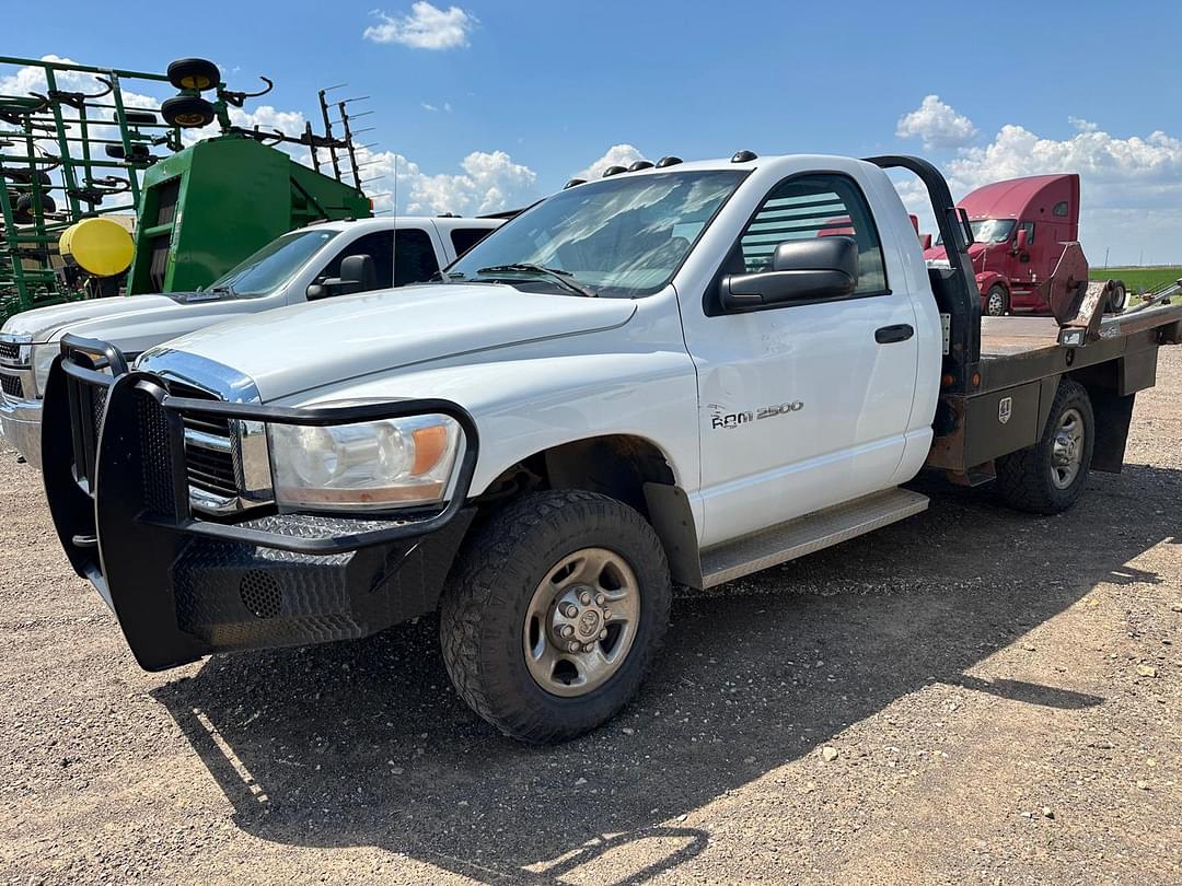 Image of Dodge Ram 2500 Primary image