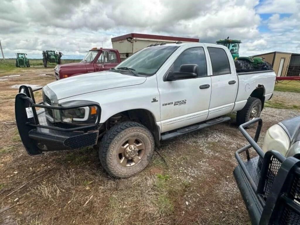 Image of Dodge Ram 2500 Primary image