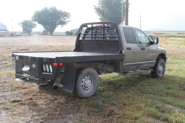 Image of Dodge Ram 2500HD equipment image 4