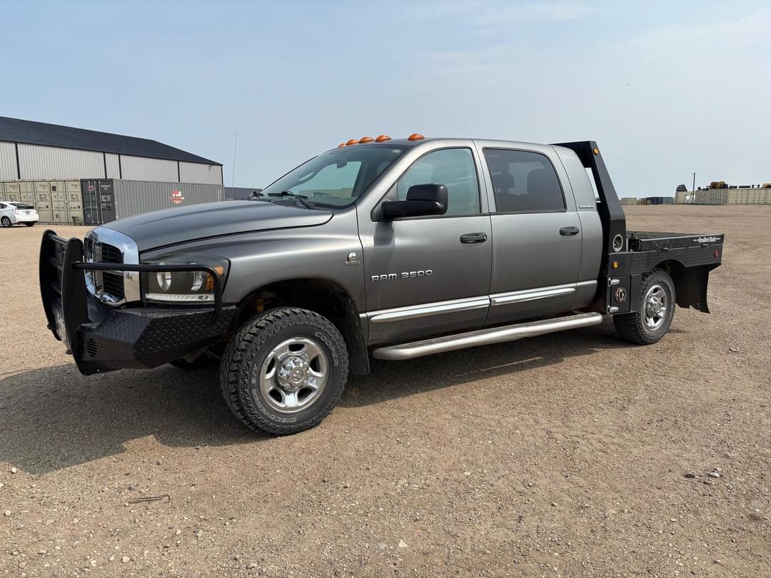 Image of Dodge Ram 3500 Primary image