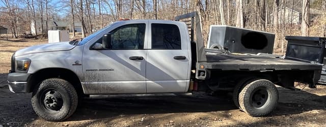 Image of Dodge Ram 3500 equipment image 4