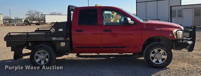 Image of Dodge Ram 3500 equipment image 3