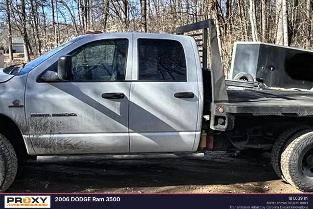 Image of Dodge Ram 3500 equipment image 3