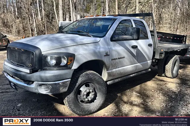 Image of Dodge Ram 3500 equipment image 2