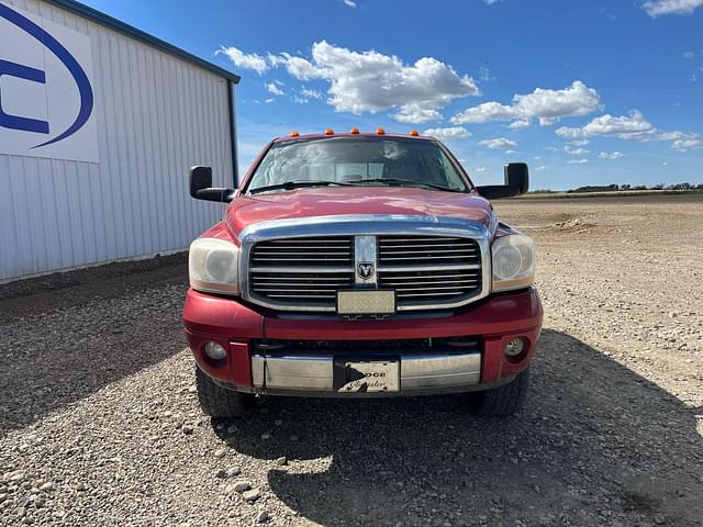 Image of Dodge Ram 3500 equipment image 1