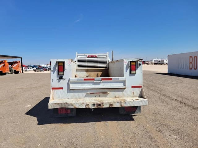 Image of Dodge Ram 3500 equipment image 3