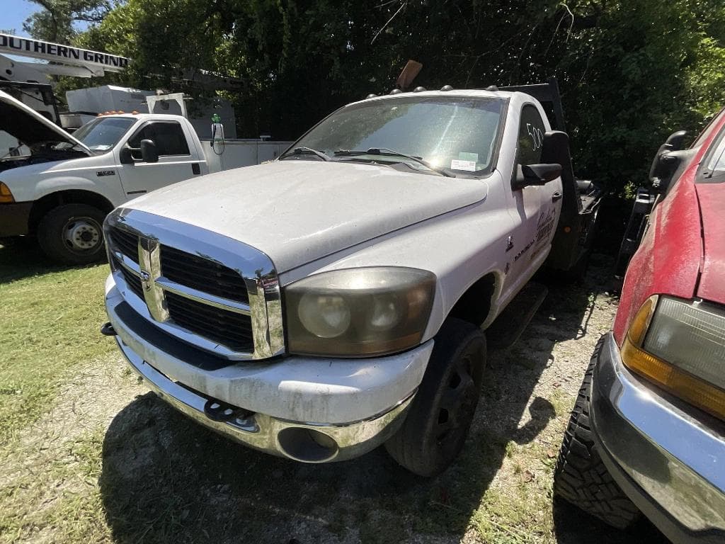 Image of Dodge Ram 3500 Primary image