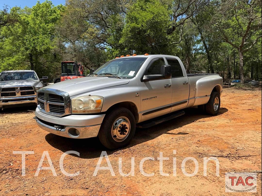 Image of Dodge Ram 3500HD Primary image