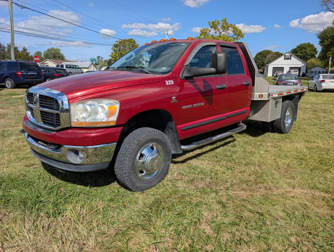 Image of Dodge Ram 3500 Primary image