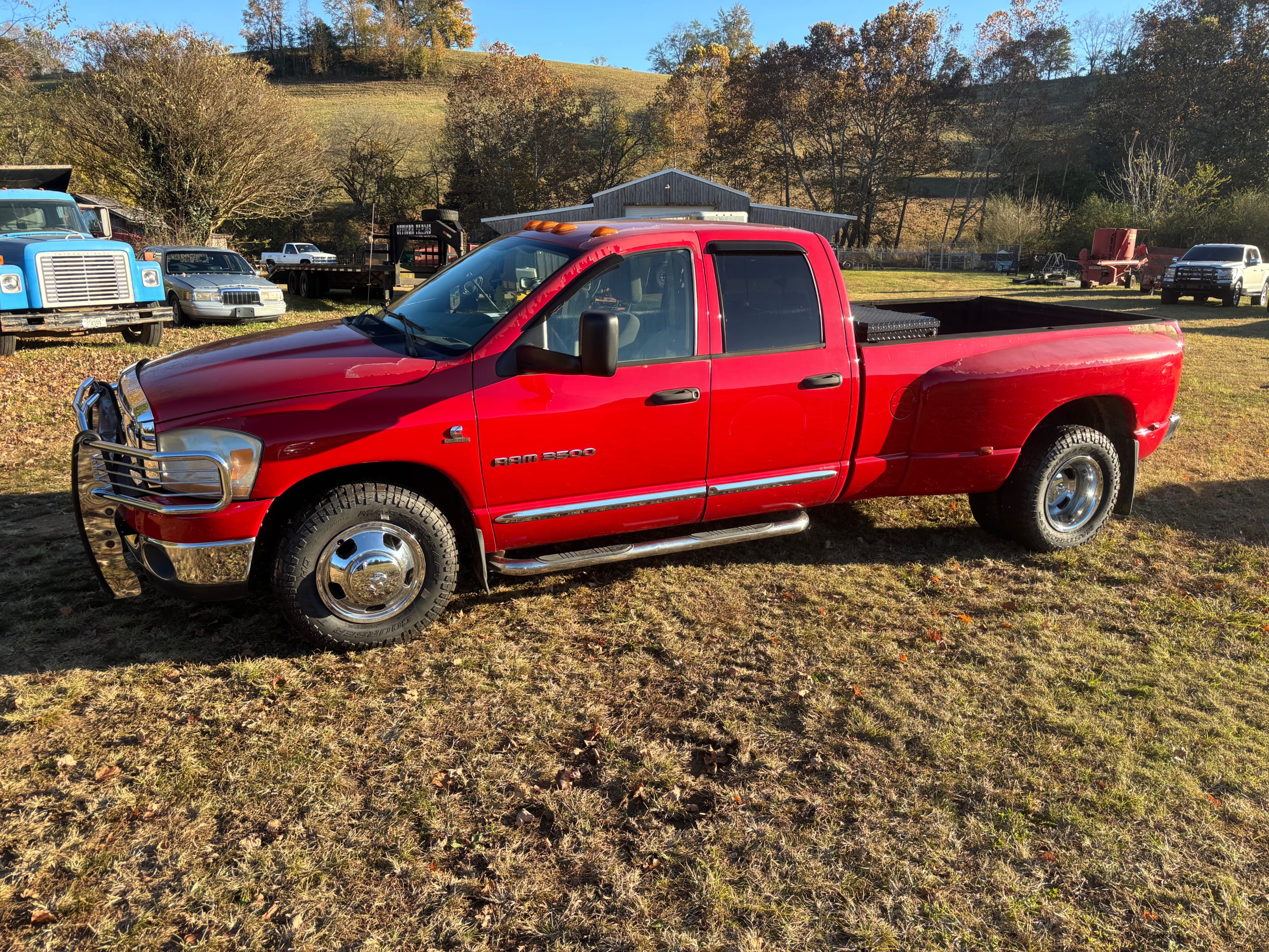 2006 Dodge Ram 3500 Equipment Image0