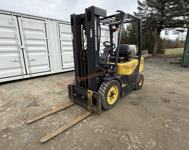 Image of  Doosan G25E equipment image 1