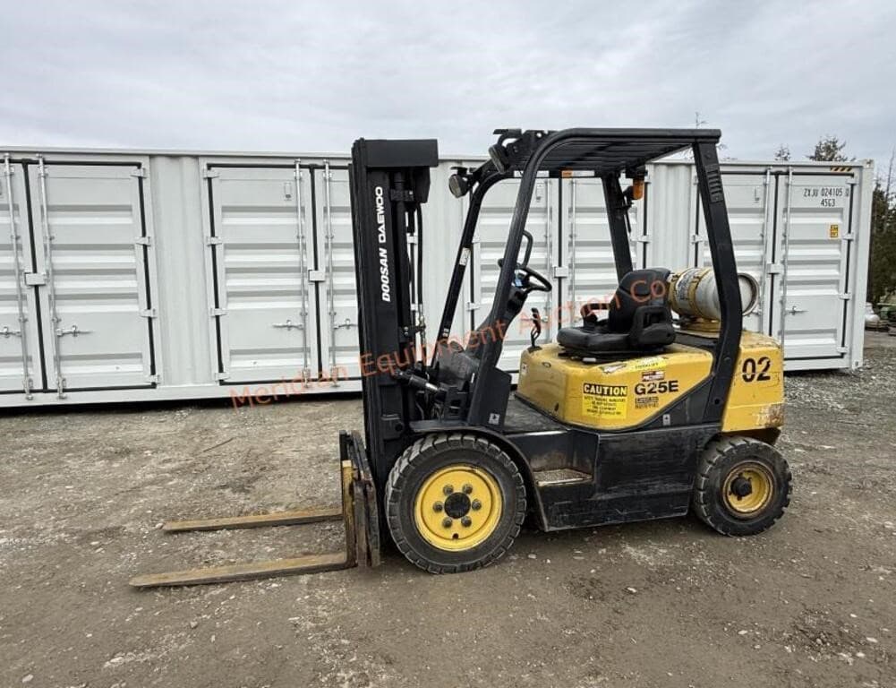 Image of  Doosan G25E Primary image