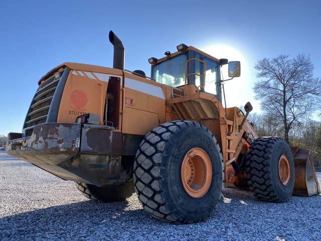 Image of  Doosan DL400 equipment image 2