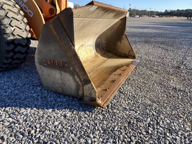 Image of  Doosan DL400 equipment image 4