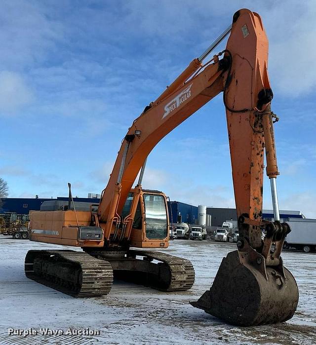 Image of  Doosan DX340LC equipment image 2