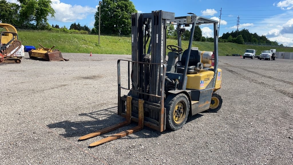 Main image  Doosan G25E