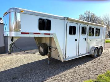 Main image Featherlite 8541