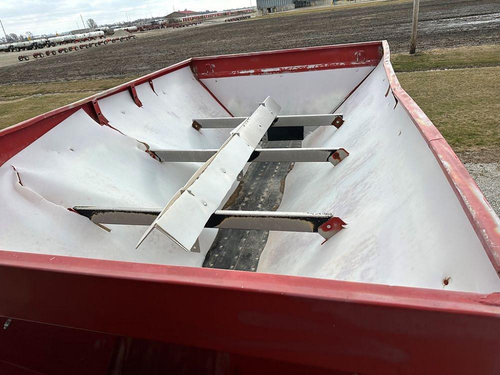 Main image Case IH Titan 3020 28