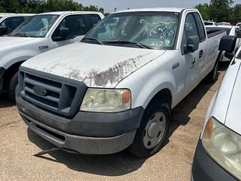 2006 Ford F-150 Equipment Image0