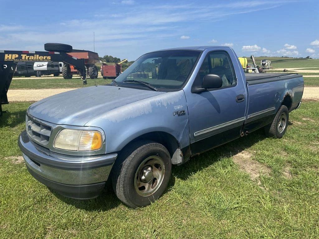 Image of Ford F-150 Primary image