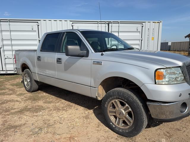 Image of Ford F-150 equipment image 3