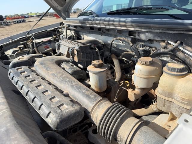 Image of Ford F-150 equipment image 1