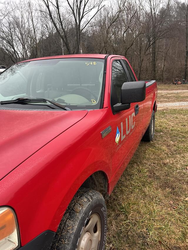 Image of Ford F-150 equipment image 2