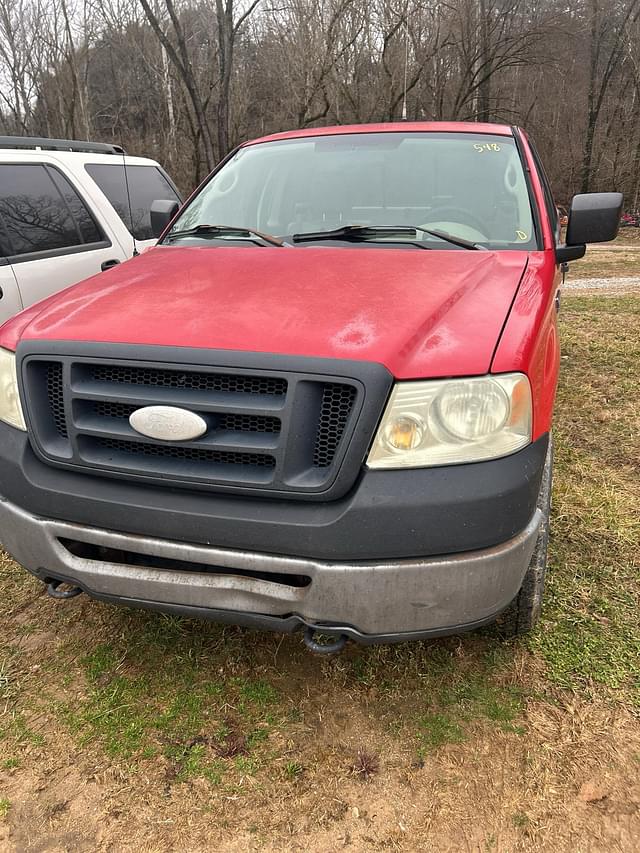 Image of Ford F-150 equipment image 1