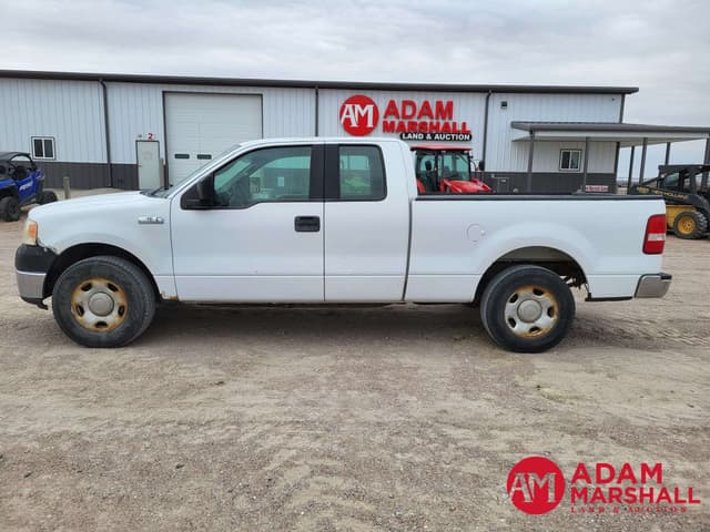 Image of Ford F-150 equipment image 4