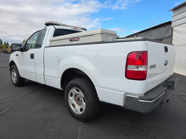 Image of Ford F-150 equipment image 2