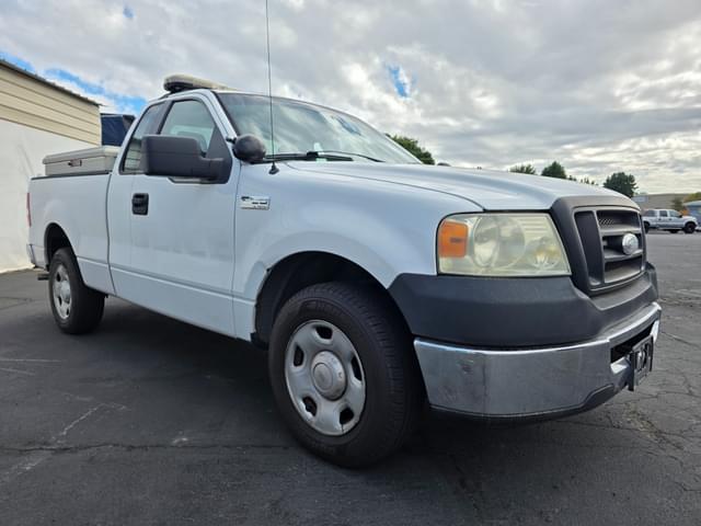 Image of Ford F-150 equipment image 1