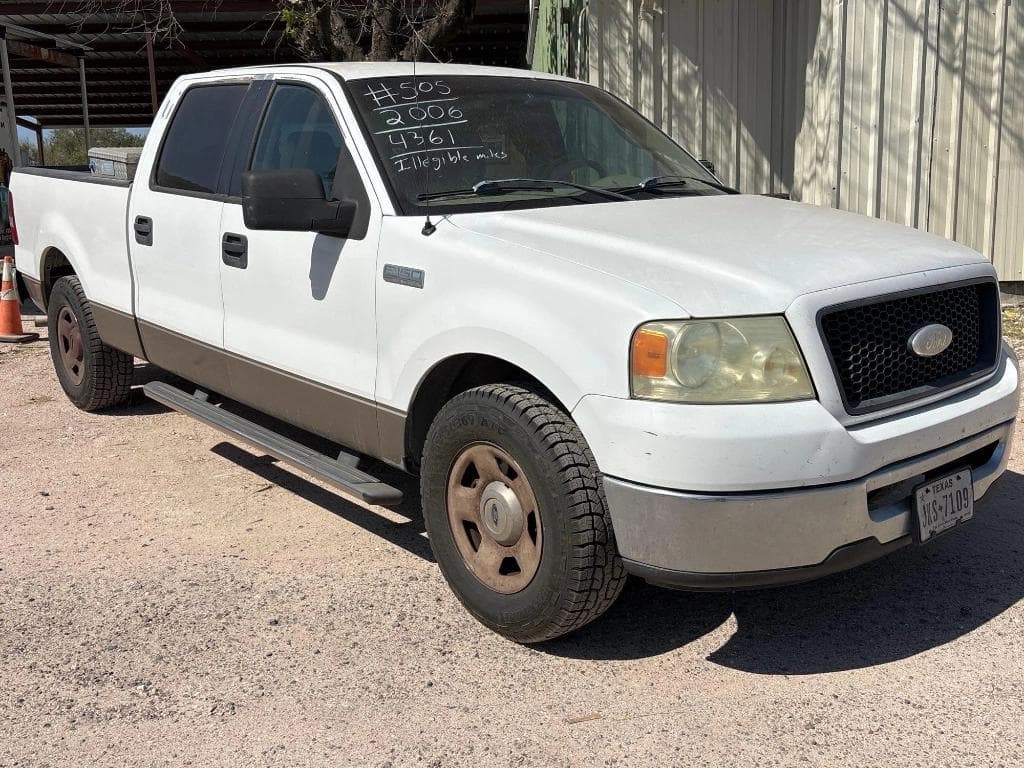 Image of Ford F-150 Primary image