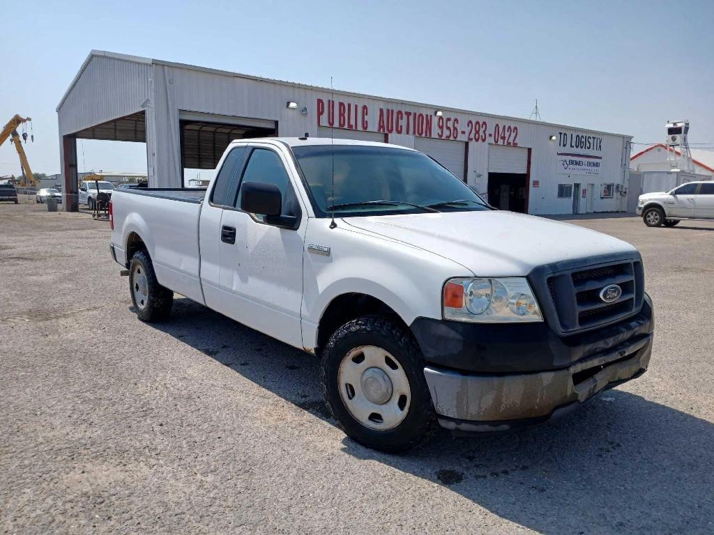 Image of Ford F-150 Primary image