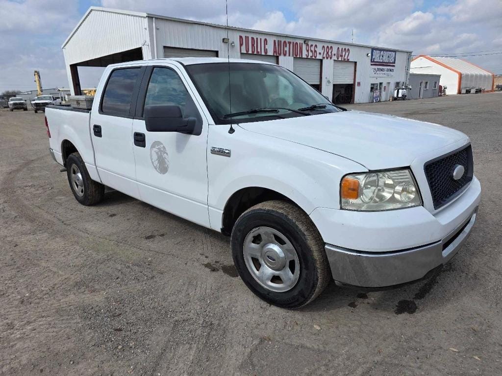 2006 Ford F-150 Equipment Image0