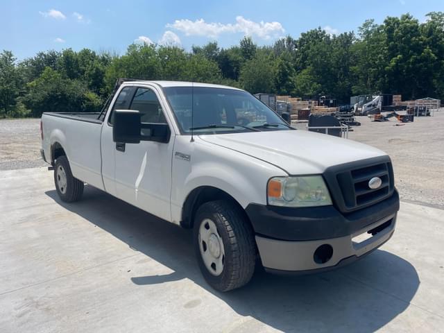 Image of Ford F-150 equipment image 1