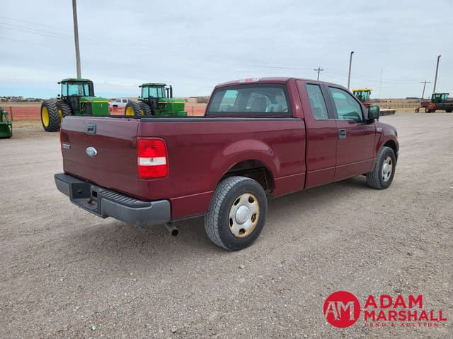 Image of Ford F-150 equipment image 2