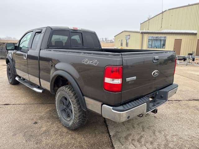 Image of Ford F-150 equipment image 3