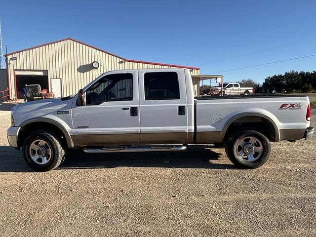 Image of Ford F-250 equipment image 1