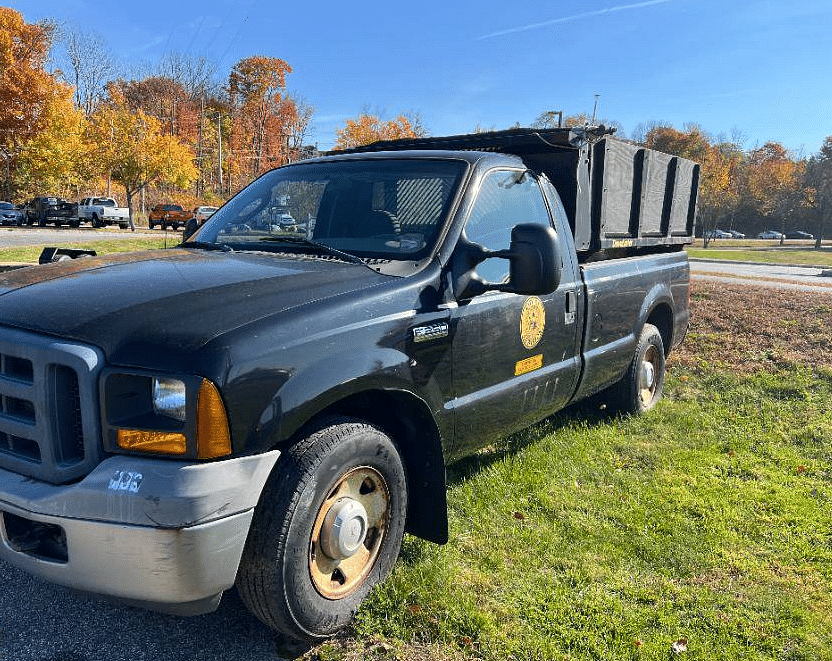 Image of Ford F-250 Primary image