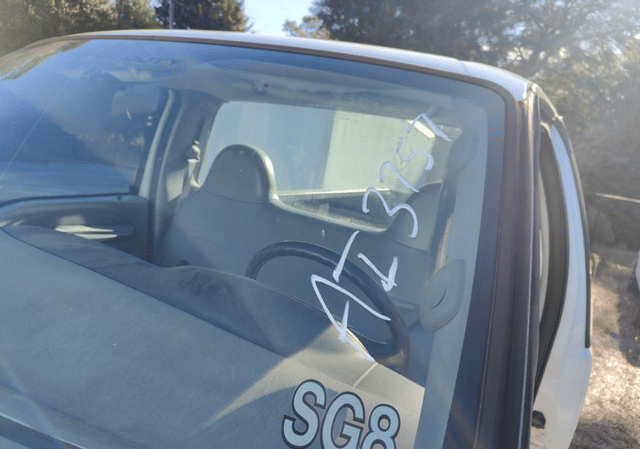 Image of Ford F-250 equipment image 1