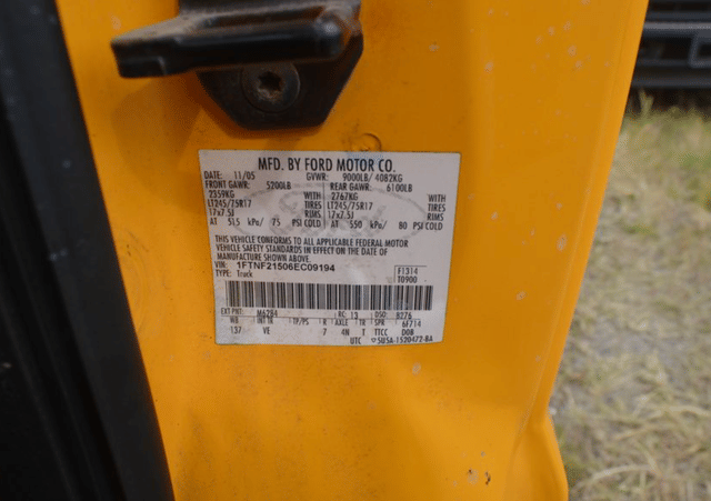 Image of Ford F-250 equipment image 4
