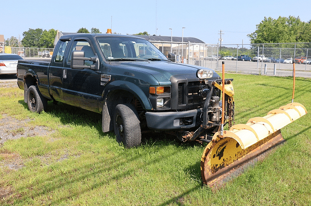 Image of Ford F-250 equipment image 4