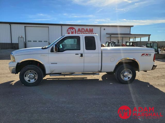 Image of Ford F-250 equipment image 4