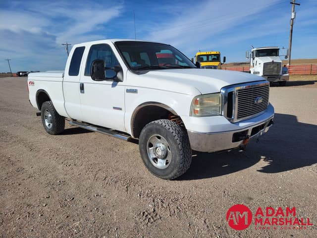 Image of Ford F-250 equipment image 1