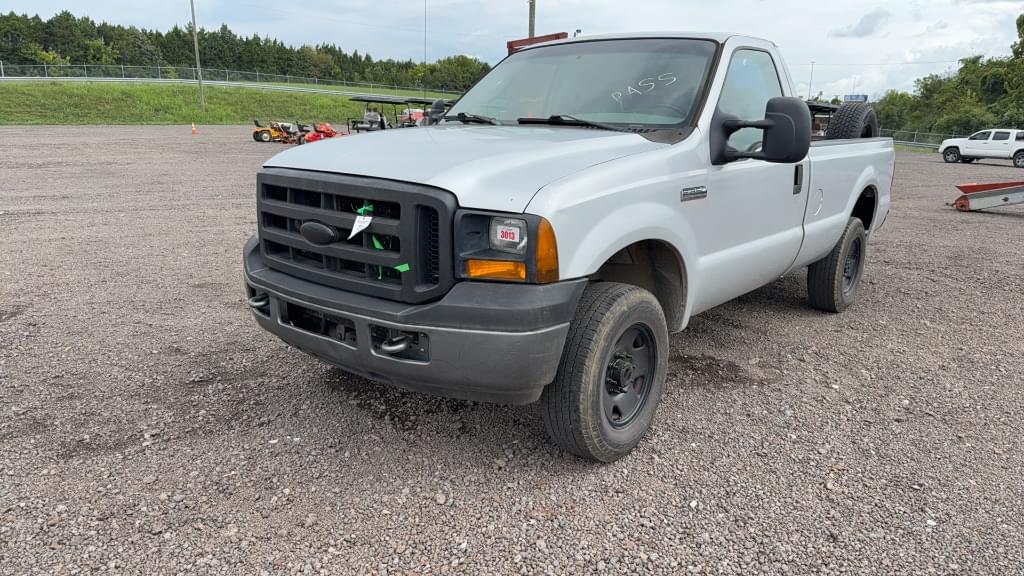Image of Ford F-250 Primary image