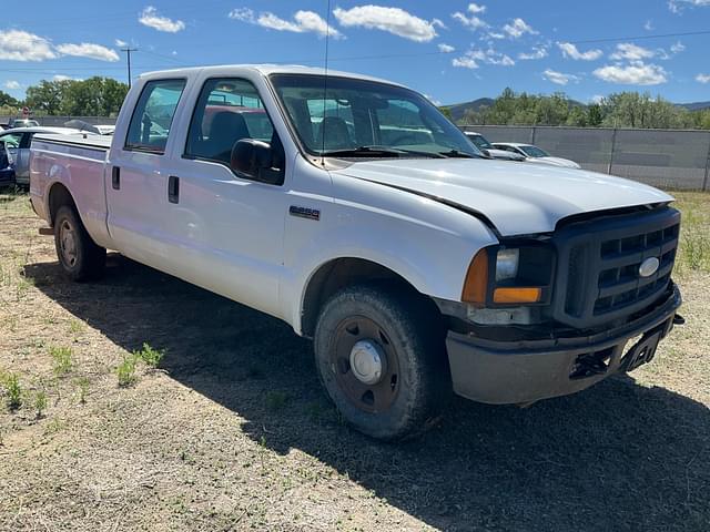 Image of Ford F-250 equipment image 3