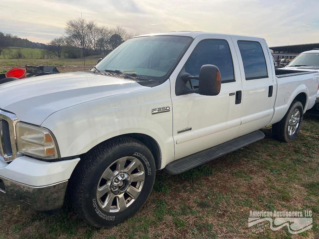 Image of Ford F-250 Primary image