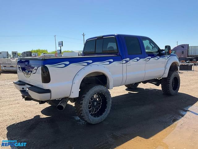 Image of Ford F-250 equipment image 2